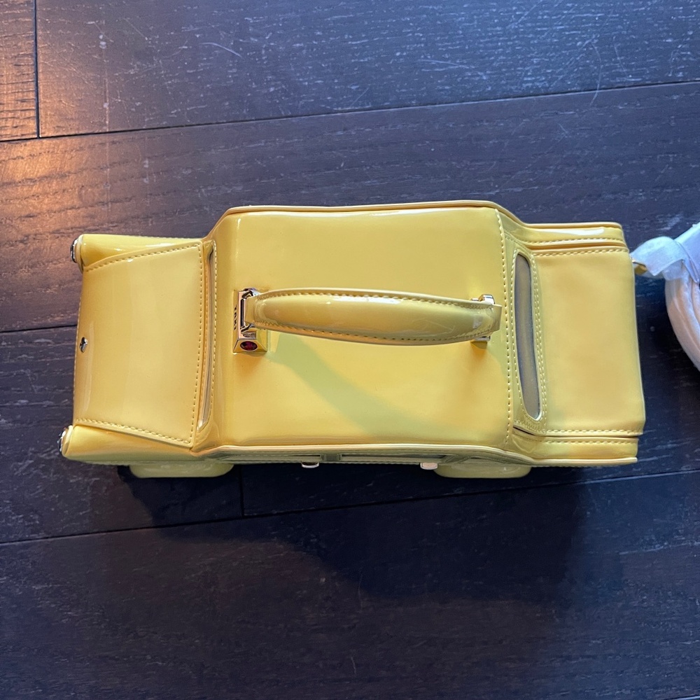 READ like new Kate Spade 3D NYC Taxi Yellow Cab Crossbody Bag KI975 Novelty - Picture 6 of 14